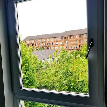 Spacious 5Bed House, Free Parking, No Party ! Glasgow Exteriér fotografie