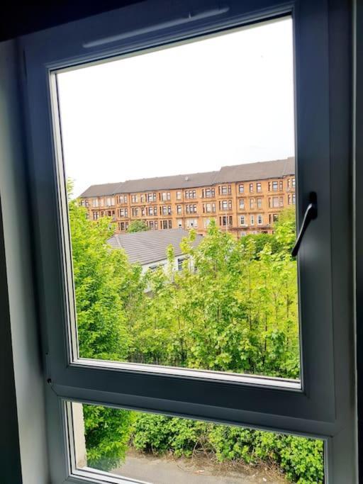 Spacious 5Bed House, Free Parking, No Party ! Glasgow Exteriér fotografie